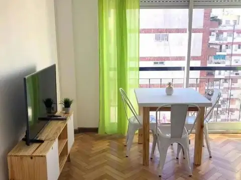 Santa Fe 2500, Piso 15