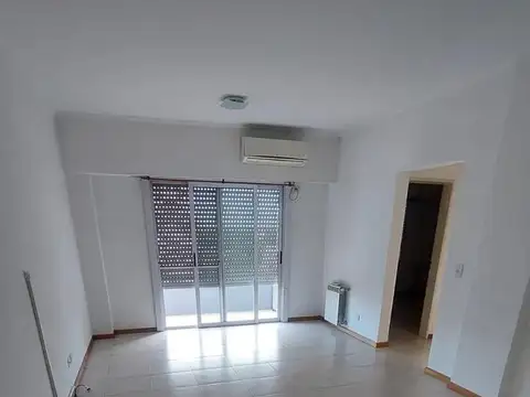Departamento en alquiler - 2 Dormitorios 2 Baños - Tigre