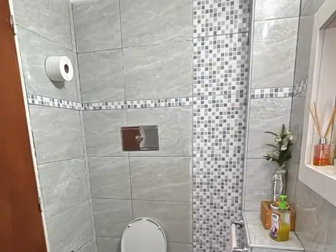 Oficina 3 ambientes con 1 baño