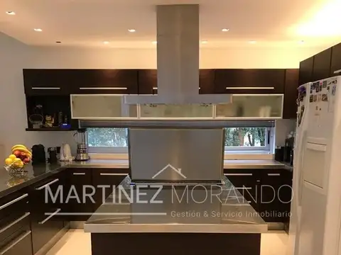 Casa en Alquiler de 4 dormitorios