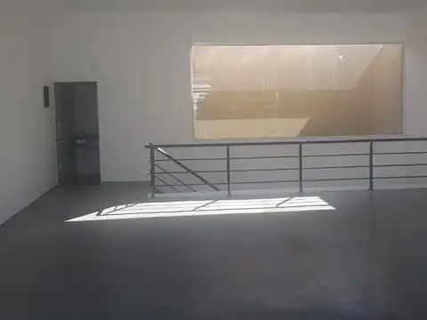Local en Venta 4 años