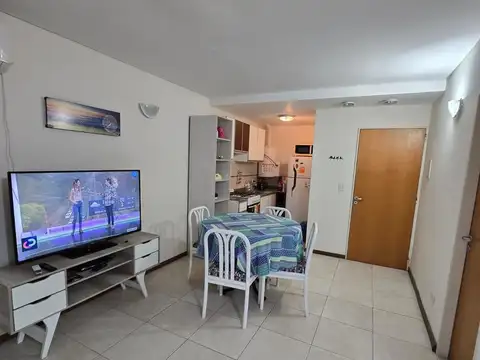 Monoambiente totalmente equipado en alquiler a metros del gigante de arroyito