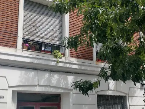 MONOAMBIENTE CONTRAFRENTE MUY LUNINOSO