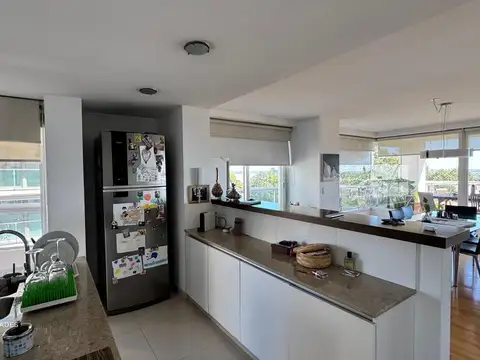 Departamento en Venta con 2 cocheras