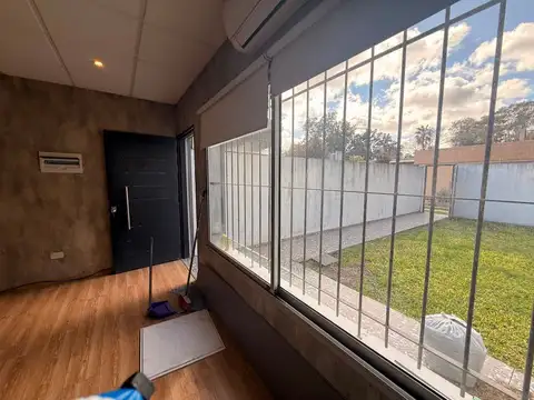 Depto Tipo Casa en Alquiler de 1 dormitorio