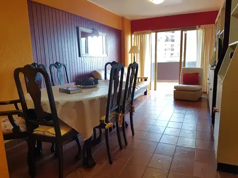 Diagonal Rivadavia 8 100