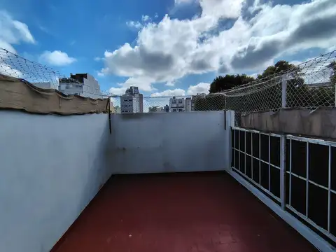 Depto Tipo Casa en Alquiler de 2 ambientes