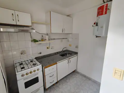 Depto Tipo Casa en Alquiler en Villa Ortuzar, $ 850.000