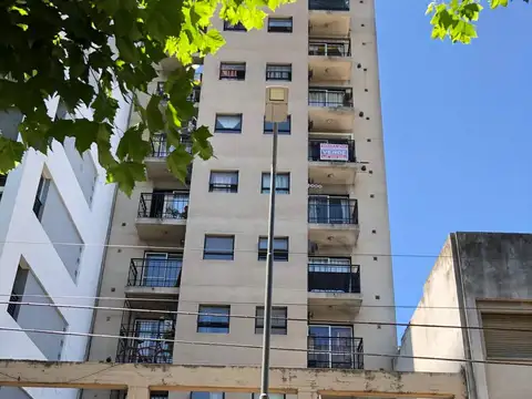 Semipiso al frente en 4to piso.