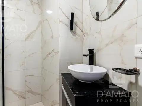 Depto Tipo Casa 4 ambientes con 2 baños