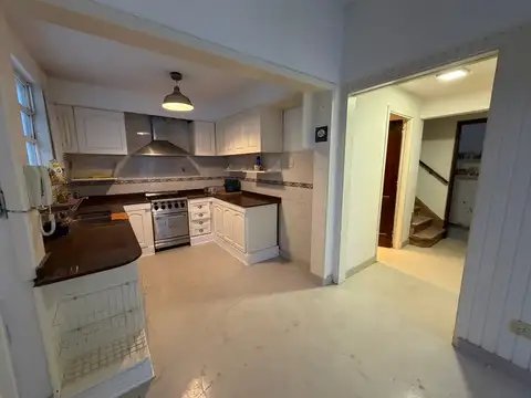 Depto Tipo Casa en Alquiler 78 años