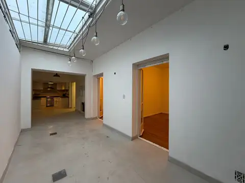 Depto Tipo Casa en Alquiler en Primera Junta, $ 1.800.000