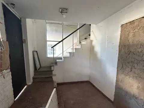 Local en Alquiler en Jose Leon Suarez, $ 600.000