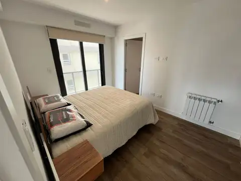 Departamento en alquiler temporario 2 ambientes para 4 con cochera - Centro