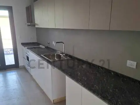 Casa en Alquiler al Norte