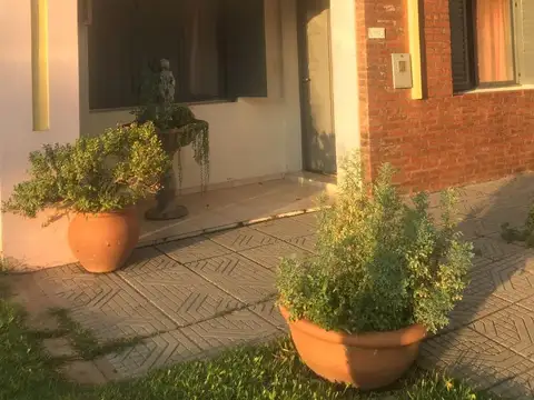 Funcional casa en barrio norte de tres dormitorios