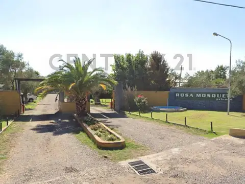 Casa 2 ambientes con 1 baño