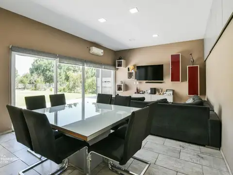 Casa 3 Dormitorios en barrio cerrado - La Carolina Golf Country Club - Rosario - Piñero | Venta