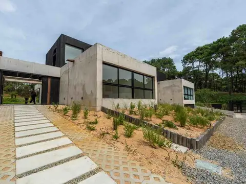 Alquiler anual casa, Club del Lago, Punta del Este