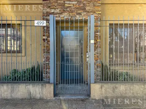 Depto Tipo Casa en Venta de 5 ambientes