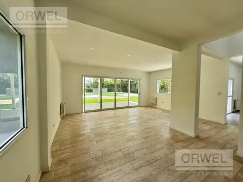 Casa en Venta en Pilar, USD 280.000