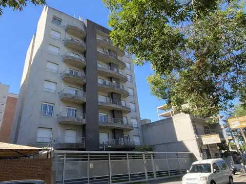 Departamento 2 Ambientes en Castelar Norte