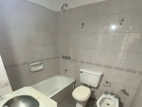 Departamento en Alquiler en Florencio Varela, $ 700.000