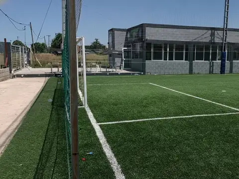 VENTA – COMPLEJO DEPORTIVO DE ALTA CATEGORÍA 