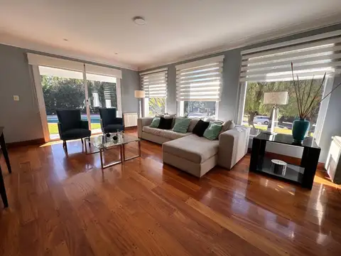 Casa en Venta en Mendoza, USD 597.000