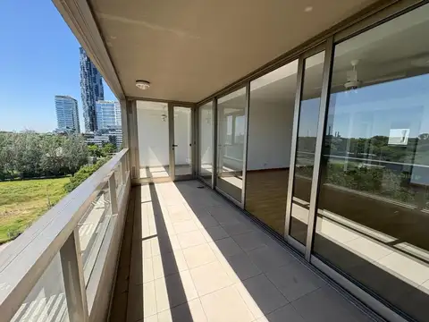 Alquiler - 3 ambientes  Madero Plaza