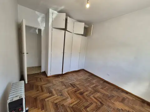 Departamento en Alquiler en Floresta, $ 700.000
