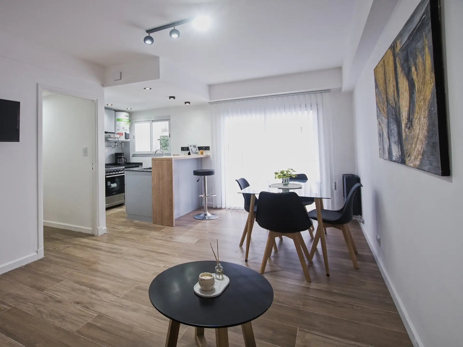 Depto 2 amb, 39m² con balcón — Plaza Colón