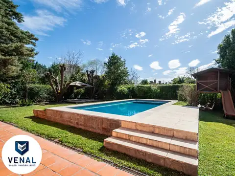 Casa 7 ambientes con 3 baños