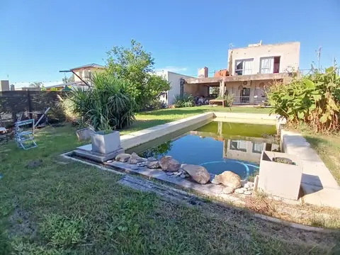 Casa en  venta acequias del aire Roldan