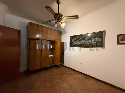 71 ENTRE 30 Y 31 CASA EN VENTA 2 DORMITORIOS LA PLATA