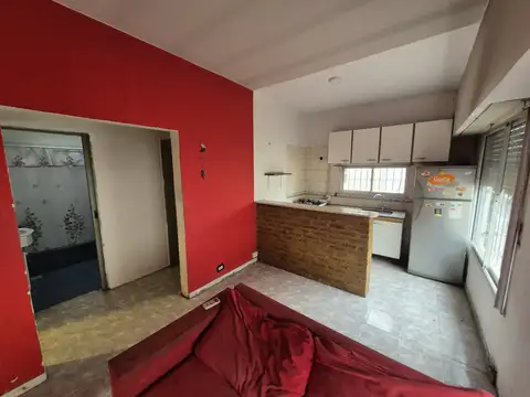 Depto Tipo Casa en Alquiler de 2 dormitorios
