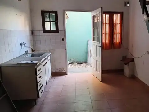 Departamento en alquiler en Isidro Casanova