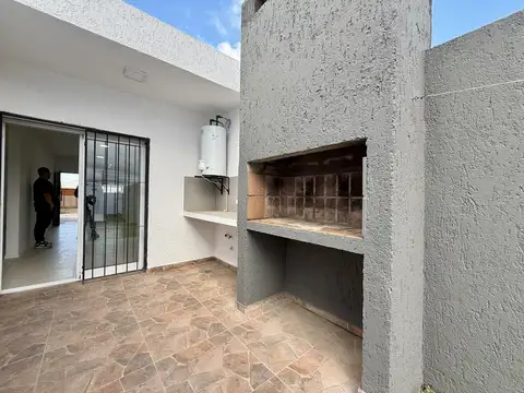 Casa en Venta al Este