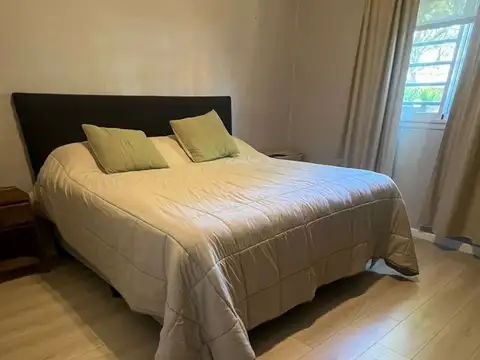 Depto Tipo Casa 2 ambientes con 1 baño