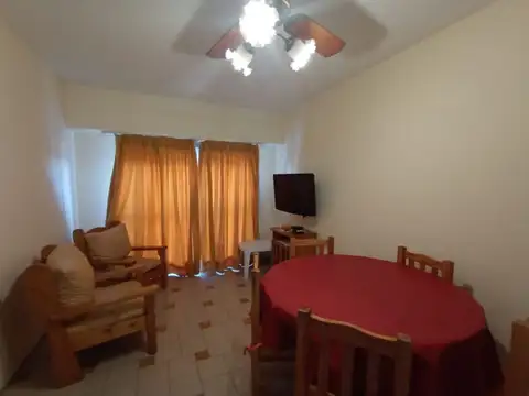 C. 27 100, Piso 5