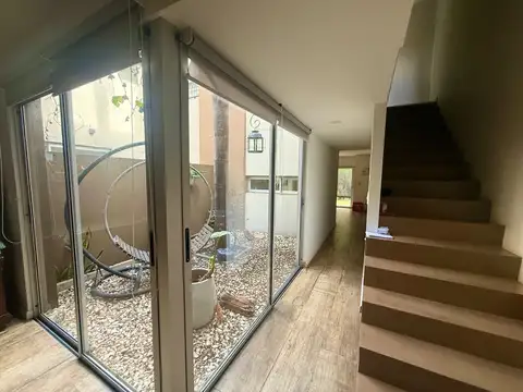 Depto Tipo Casa en Venta 4 años