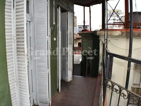 Depto Tipo Casa en Alquiler de 12 ambientes