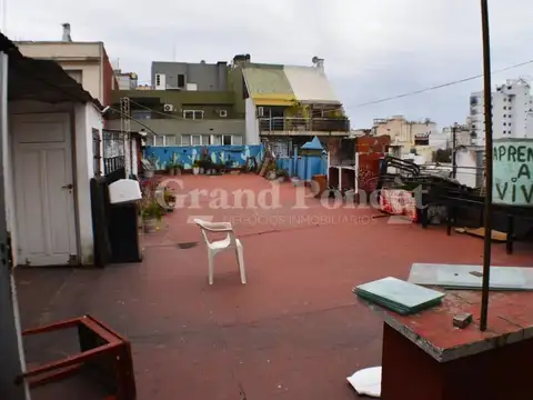 Depto Tipo Casa en Alquiler de 12 ambientes