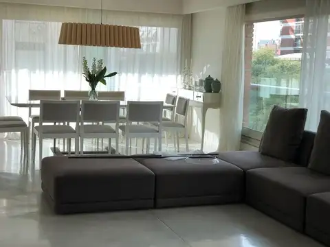 Departamento en Alquiler de 4 ambientes