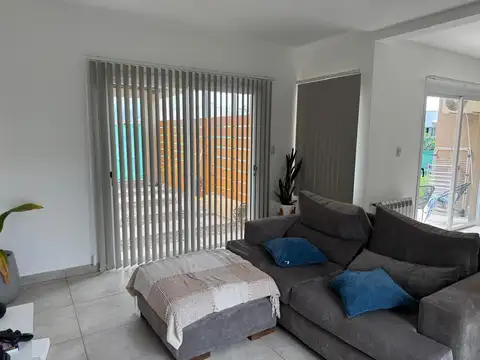 COCUCCI INMOBILIARIA VENDE ph en Maipu