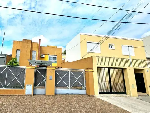 CASA DE 5 AMBIENTES APTO CREDITO