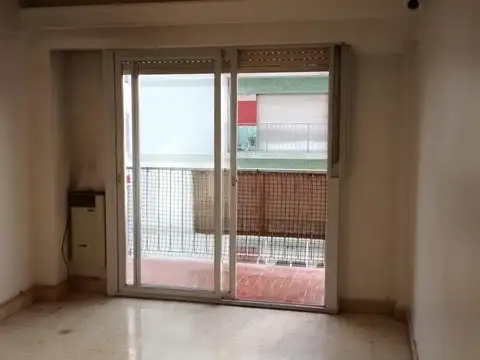 Iberlucea 3100, Piso 6