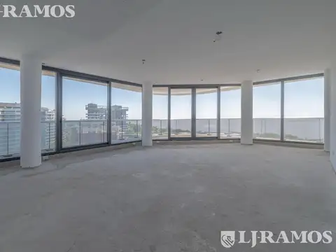 Departamento en Venta de 6 ambientes