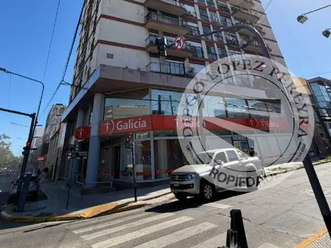 Departamento 2 ambientes piso alto luminoso