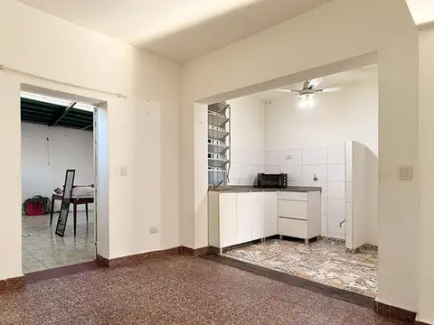 Depto Tipo Casa 4 ambientes con 1 baño